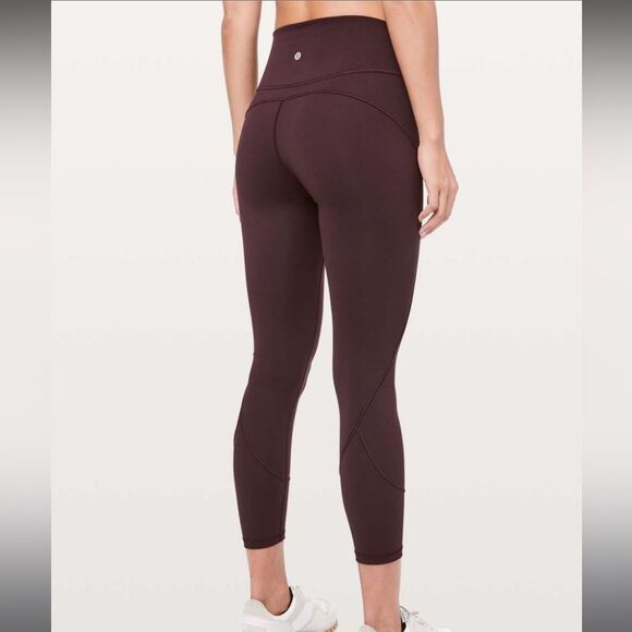Lululemon In Movement 7/8 Tight *Everlux 25" - Picture 8 of 9